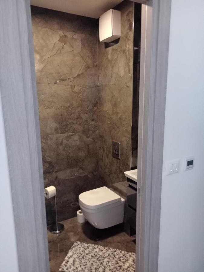 Nina Apartment สปลิท ภายนอก รูปภาพ