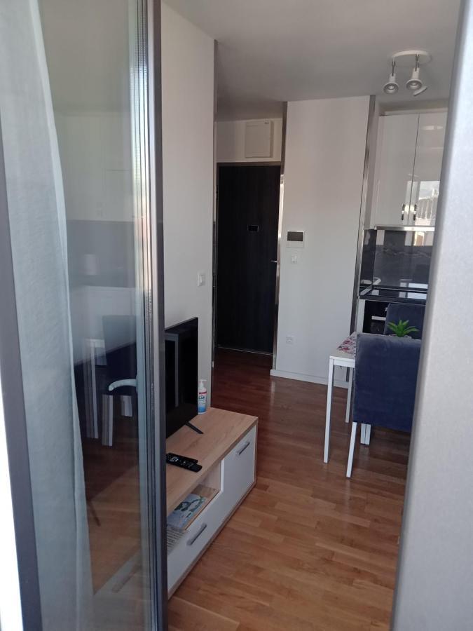 Nina Apartment สปลิท ภายนอก รูปภาพ