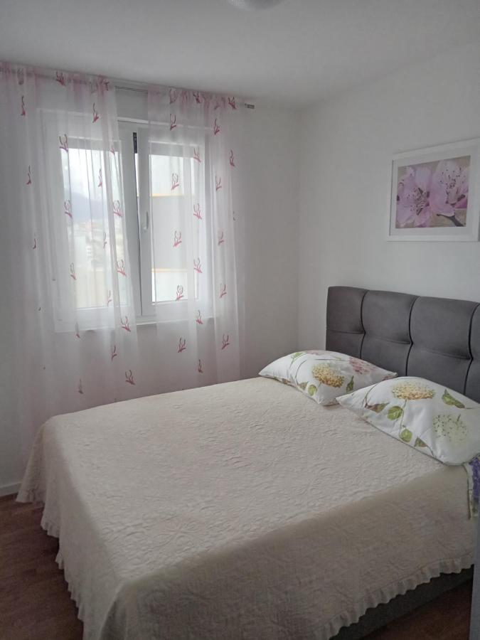 Nina Apartment สปลิท ภายนอก รูปภาพ